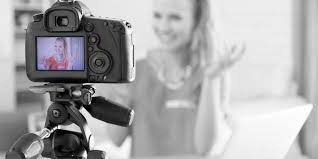 Faire Un Cv Video Efficace Et Professionnel Marie Claire