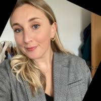 100+ "Lucy Moss" profiles