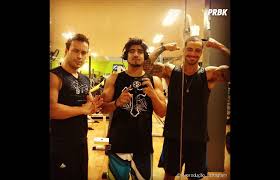 Penso muito em diminuir o ritmo de trabalho, mas ainda não dá. No Instagram Do Felipe Titto Amizade Com Atores Caio Castro E Rodrigo Andrade Amigos Da Novela Amor A Vida Purebreak