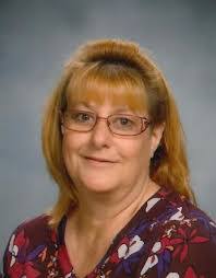 Lori Loch's Instagram, Twitter & Facebook