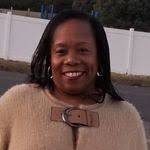 Raquel Phelps's Instagram, Twitter & Facebook