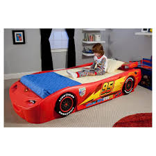 Apr 19, 2010 · it was the sort of plunging neckline that leads to a surge in viewers. Delta Children Disney Pixar Cars Twin Car Bed Reviews Wayfair