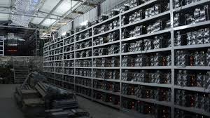 The rig might be a dedicated miner where it was procured, built and operated specifically for mining or it could otherwise be a computer that fills other needs, such as performing as a gaming system. Bitcoin Mining Warehouse Earn Bitcoin Every Day Free