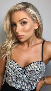 Crystal Coco's Instagram, Twitter & Facebook