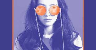 Carolyn Balch's Instagram, Twitter & Facebook