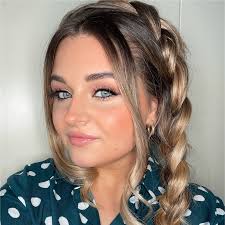 Danielle Gilmour Email & Phone Number