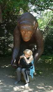 Gigantopithecus reconstruction and its creator bill munns. Gigantopithecus Bild Von Saurierpark Bautzen Tripadvisor