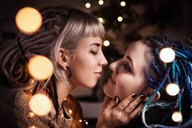 Hochmut Art & Costumes