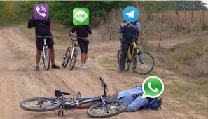 Según datos de la página web 'downdetector.es' se han detectado más de 50.000 informes de caída de los usuarios de whatsapp entre las 18.00 horas A Que Se Debe La Caida De Whatsapp