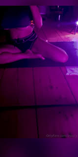 Access Anzuux's private world - her OnlyFans leaked