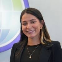 60+ perfiles de «Adams»