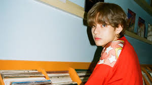 1336x768 Kim Tae Hyung Aka V Bts Hd Laptop Wallpaper Hd Music 4k Wallpapers Images Photos And Background