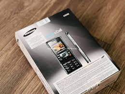 Samsung F510 99.99% full box in Phnom ...