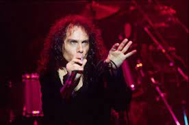 DIO: il video di "Rainbow In The Dark" dalla ristampa di “Holy Diver Live“