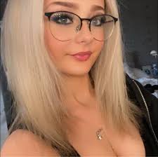 What 'whole body' exercise classes or outdoor exercise activities are there  available in the local area