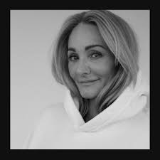 Introducing Renoon's Expert Panel for the Textile Industry's Future