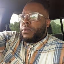 Steering wheel sound in 2006 Cadillac DTS