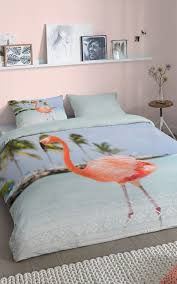 pin op smulderstextiel nl ticket to the tropics flamingo dekbedovertrekken en strandlakens