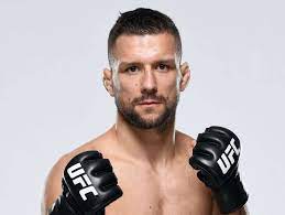 In the preliminary card for ufc vegas 23, mateusz gamrot knocked out scott holtzman in the second round of their fight. Ufc Fight Island 6 Mateusz Gamrot One To Watch Dan Hardy Says