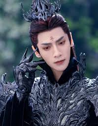 La Vân Hi gây tranh cãi vì vai ma tôn trong 'Trường nguyệt tẫn minh', liệu  có phải 'nốt trầm' trong sự nghiệp?