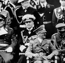 April 1894 in alexandria in ägypten geboren und starb am 17. Adolf Hitlers 50 Geburtstag 600 Panzer Fur Den Fuhrer Welt