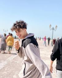 Omar Braik (@omar_braik__) • Instagram photos and videos