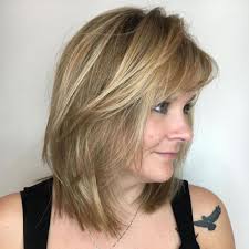 Especially layers and bowl cuts can help your hair look lush and healthy. 33 Classy Simple Short Hairstyles For Older Women Sensod