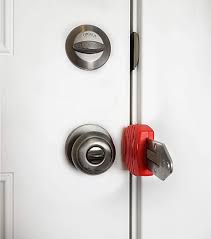 Factors to consider when buying a security door lock. Portable Door Lock Travel Door Lock Hotel Motel Door Lock Door Jammer Apartment Security Door Barricad Door Security Devices Hotel Door Apartment Security