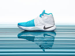 Brooklyn nets point guard kyrie irving is one of the most exciting players in the nba today. Kyrie Irving Schuhe Tapete Schuhwerk Blau Aqua Weiss Schuh Turkis Blaugrun Wanderschuh Outdoor Schuh 2422346 Wallpaperkiss