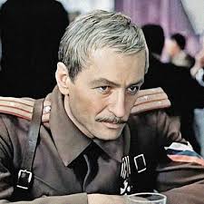 На съёмках «Приключения принца Флоризеля» у Олега Даля была сцена с Игорем  Дмитриевым, который играл полковника. Даля — принца Флоризеля снимали со  спины, в то время, как Дмитриев в кадре лицом. Полковник