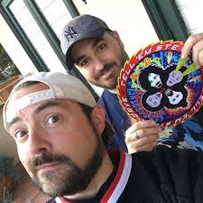 Hear me & onetime #viewaskew employee @bqquinn talk #tesd,  @impracticaljokersofficial & book store etiquette