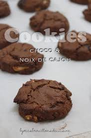 Cookies Tout Choco Et Noix De Cajou Recette Cookie Vegan Cookies Et Biscuits Cookies Recette