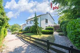Jetzt haus suchen und finden in aachen Phi Aachen Gefragtes Familiendomizil Mit Sudgarten In Ruhiger Lage Von Aachen Hanbruch Immobilienmakler Aachen Immobilien Kaufen Haus Verkaufen