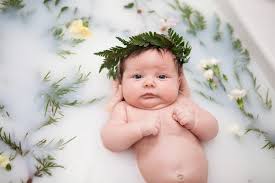 Few types of photography are more stunning than maternity photography. 82 Baby Milk And Fruit Bath Photography Ideas Bath Photography Baby Milk Milk Bath Photography