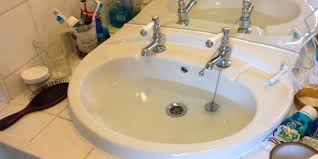 Arızalanma sebeplerinin başında kombinin bakımsız kalması yer alır. Su Borulari Neden Ses Yapar Dinamik Tesisat