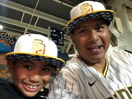 Dan Batoon (@BatoonBoom)