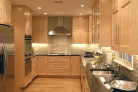 All Maple Kitchen With Darker Counter Check Out Backsplash Possible Kitchen700 Jpg 700 466 Pixels Maple Kitchen Cabinets Maple Kitchen Light Wood Kitchens