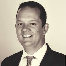 Robert Helm's Instagram, Twitter & Facebook