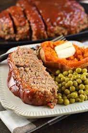 The Best Classic Meatloaf Recipe With Bbq Glaze Weeknightdinner Meatloaf Dinner Dinnerrecipes Classic Meatloaf Recipe Good Meatloaf Recipe Perfect Meatloaf