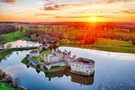 Top things to do in leeds castle. The Beautiful Castle Near London That S Been Named One Of The World S 10 Prettiest Castles Mylondon