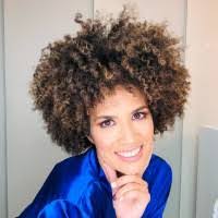 Sandy Pardo's Instagram, Twitter & Facebook