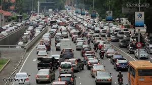 Hal ini disebabkan karena kemacetan lalu lintas oleh banyak faktor yang saling berkaitan satu dengan yang lainnya, mulai dari letak geografis suatu daerah salah satunya. Malaysia Perlu Contohi Caj Kesesakan Di Singapura Atas Masalah Lalu Lintas Careta