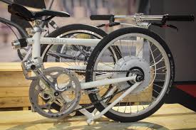 If you are looking for a compact folding bike, the brompton is obviously a better choice because it is smaller and lighter. Eurobike 2017 Six Of The Best Folding Bikes From Tern Dahon Ktm Benelli Vello And Bh Electric Bike Reviews Buying Advice And News Ebiketips