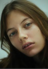 Georgia Farley's Instagram, Twitter & Facebook