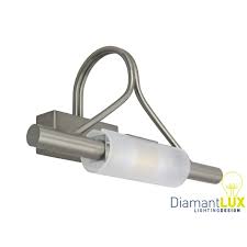 Plafoniere, faretti, applique per specchio e lampade da parete sia classiche che moderne approfitta delle promozioni Lampada Da Parete Per Specchio Bagno Acquista Da Diamantlux