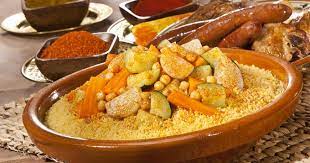Le couscous, plat national au maroc et dans les pays du maghreb, est en train de devenir un plat universellement reconnu et apprécié. D Ou Vient Le Couscous Saveurs Shop Concept Recette Et Cuisine