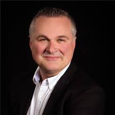 Et me voilà dans ce nouveau challenge ! Comme vous avez pu le découvrir…