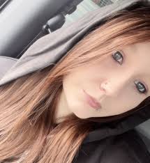 Ashley (@ashley0fficial1) • Instagram photos and videos