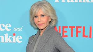 Jane fonda, american film actress, daughter of henry fonda, noted for her political activism, especially during the vietnam war. Grey Is The New Blonde Jane Fonda Debuts Stunning New Hair Colour Starts At 60
