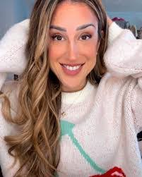 Maria Aiello's Instagram, Twitter & Facebook